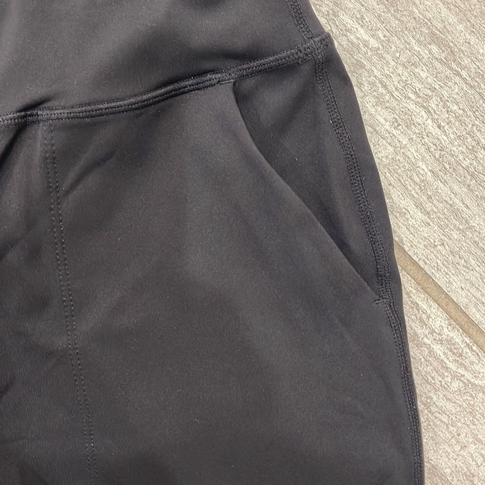 Women’s joggers - Picture 2 of 4
